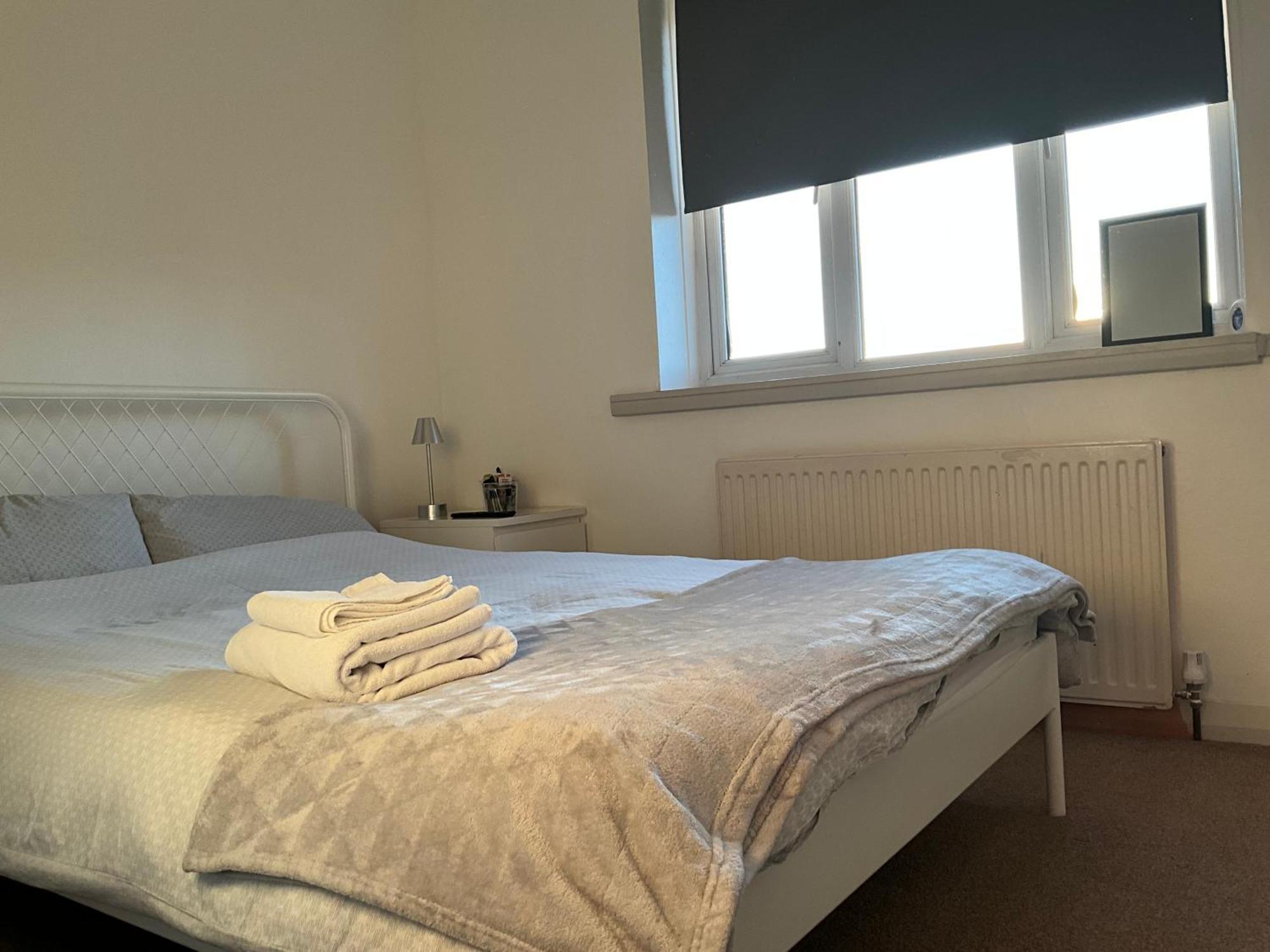 Comfy, Cosy Small Double With Wi-Fi Earley Bagian luar foto